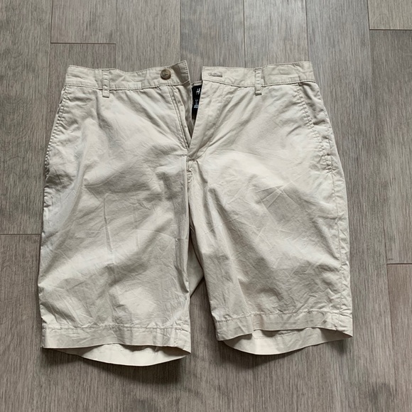 Creme shorts - Picture 4 of 4